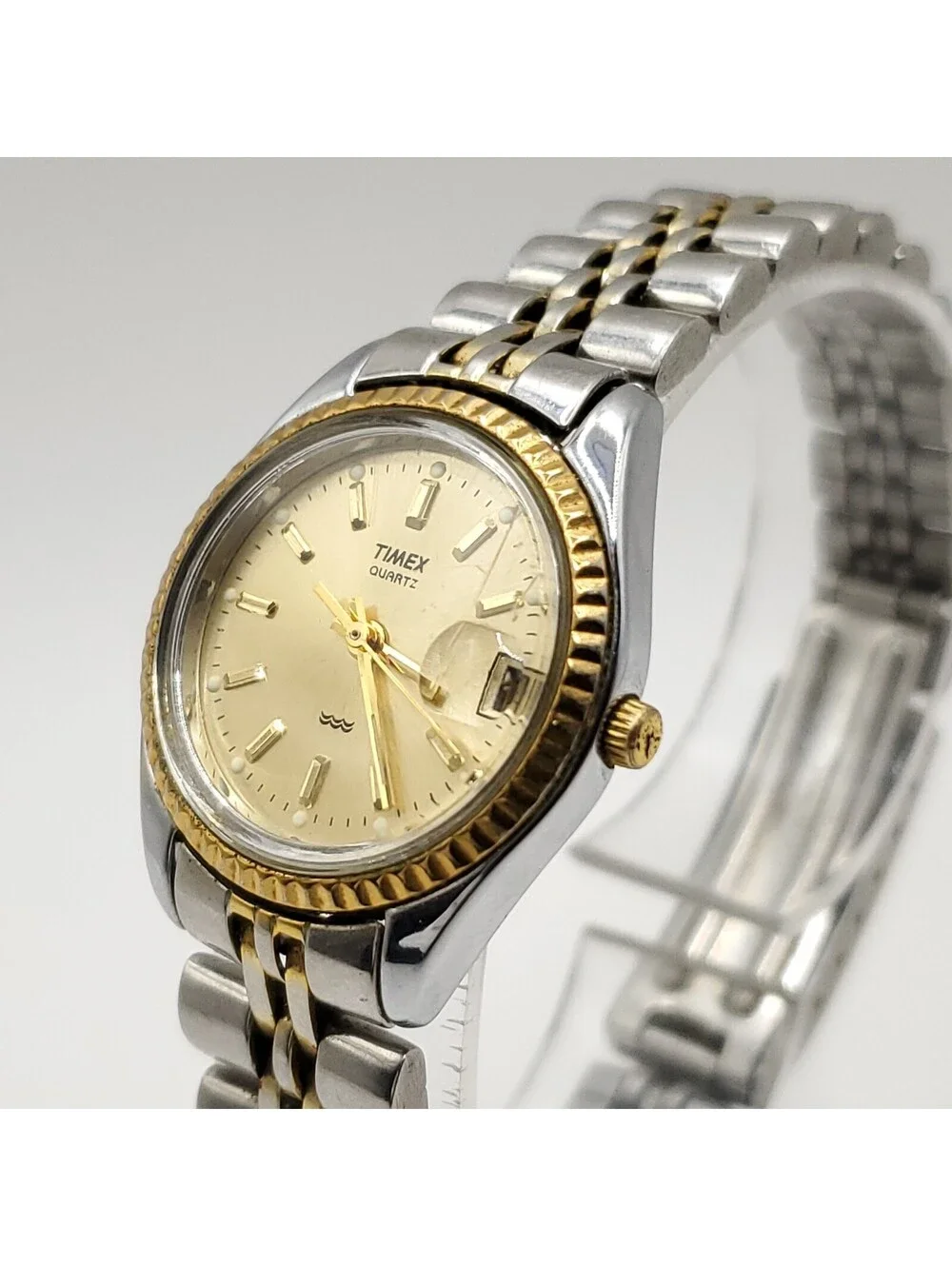 Vintage 1993 Timex Quartz Womens Watch 24mm Two-Tone Date Dial New Battery